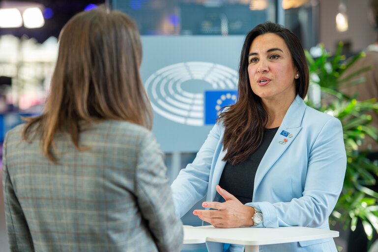 Billede 14: Mónica Silvana GONZÁLEZ in the EP in Brussels