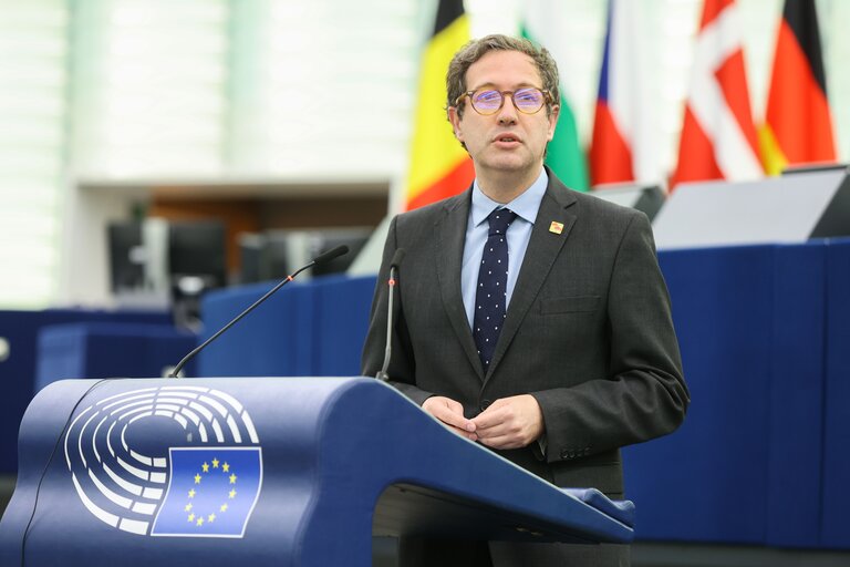 Zdjęcie 17: EP Plenary session - Proposal for a Council Regulation on the election of the members of the European Parliament by direct universal suffrage