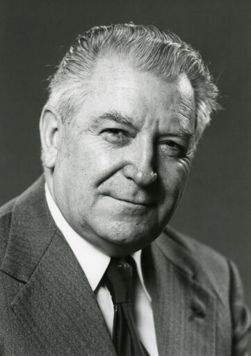 Foto 1: Portrait  of Georges SPENALE, EP President from March 11, 1975 to March 11, 1977, in Strasbourg, France.