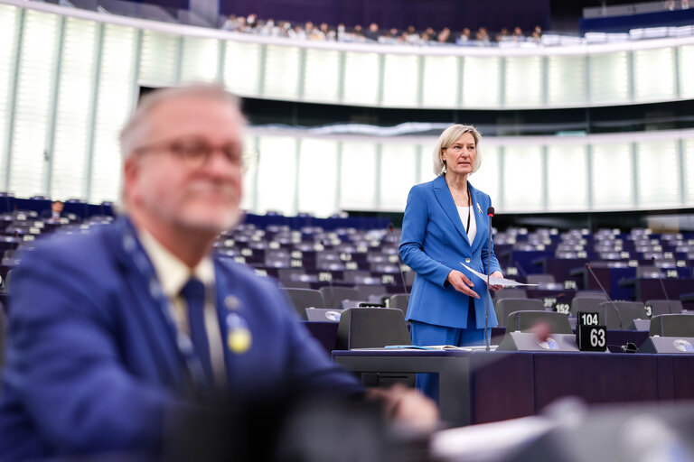 Zdjęcie 8: EP Plenary session - Key debate - The social and economic consequences for the EU of the Russian war in Ukraine - reinforcing the EU’s capacity to act