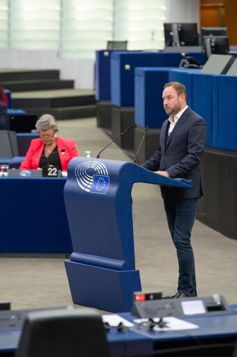 Fotó 8: EP Plenary session - Impact of Russian illegal war of aggression against Ukraine on the EU transport and tourism sectors