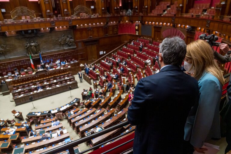 Снимка 3: Visit of Roberta METSOLA, EP President to Italy - Meeting with the President of the Italian Chamber of Deputies, Roberto Fico