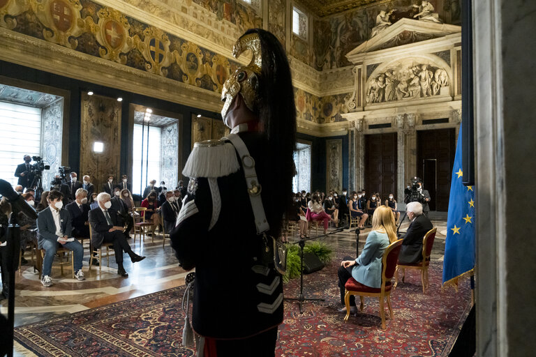 Fotografija 36: Visit Roberta METSOLA, EP President to Italy .- President Metsola’s Tete-a-tete with Sergio MATTARELLA, President of the Italian Republic