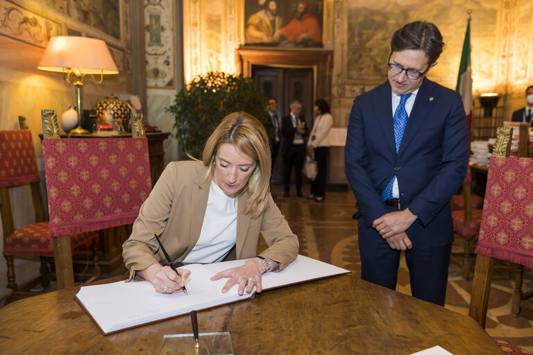 Fotografie 11: Visit of Roberta METSOLA, EP President to Italy - Meeting with Dario NARDELLA, Mayor of  Florence