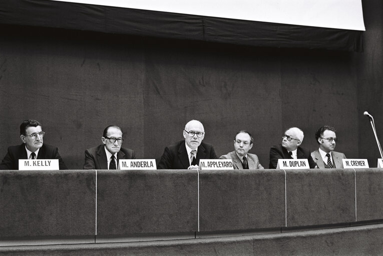 Fotografia 25: Meeting at the European Parliament in Strasbourg in February 1980