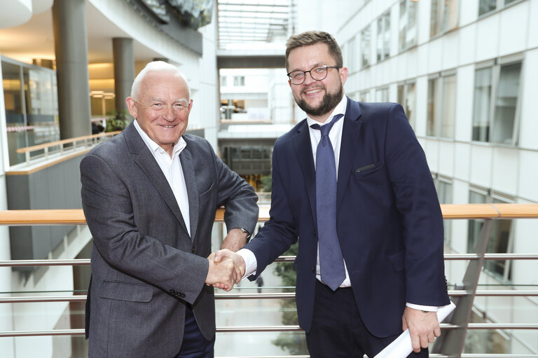 Fotogrāfija 1: Leszek MILLER in the EP in Brussels