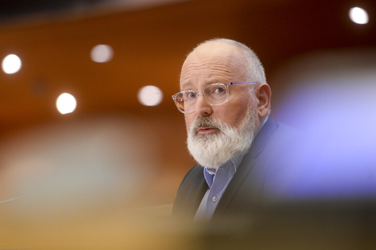 Hearing of Frans TIMMERMANS, Executive Vice President-designate, European Green Deal - Arrival and Opening statement