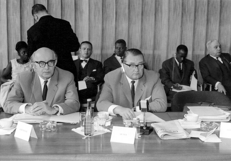 Parliamentary Conference EEC-EAMA Association Joint Committee meeting - BERLIN- Kongresshalle  05-08/07/1965 - Réunion de la Commission paritaire de la Conférence de l'Association CEE-EAMA