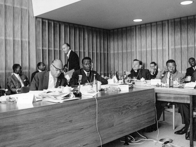 Parliamentary Conference EEC-EAMA Association Joint Committee meeting - BERLIN- Kongresshalle  05-08/07/1965 - Réunion de la Commission paritaire de la Conférence de l'Association CEE-EAMA