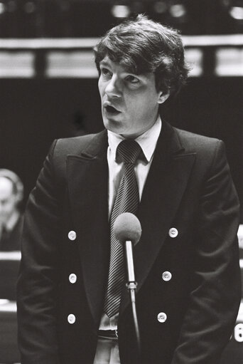 Fotografia 2: The MEP Kent KIRK during a session in Strasbourg in March 1980.