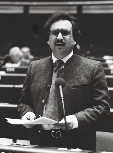 The MEP Reinhold L. BOCKLET during a session in Strasbourg in March 1980.