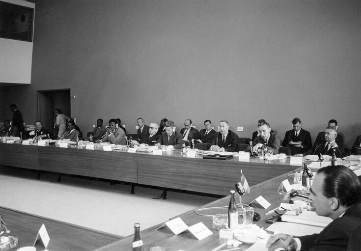 Parliamentary Conference EEC-EAMA Association Joint Committee meeting - BERLIN- Kongresshalle  05-08/07/1965 - Réunion de la Commission paritaire de la Conférence de l'Association CEE-EAMA