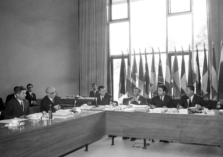 Parliamentary Conference EEC-EAMA Association Joint Committee meeting - BERLIN- Kongresshalle  05-08/07/1965 - Réunion de la Commission paritaire de la Conférence de l'Association CEE-EAMA