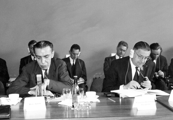 Parliamentary Conference EEC-EAMA Association Joint Committee meeting - BERLIN- Kongresshalle  05-08/07/1965 - Réunion de la Commission paritaire de la Conférence de l'Association CEE-EAMA