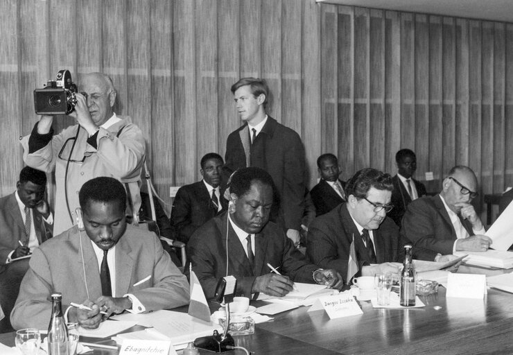 Parliamentary Conference EEC-EAMA Association Joint Committee meeting - BERLIN- Kongresshalle  05-08/07/1965 - Réunion de la Commission paritaire de la Conférence de l'Association CEE-EAMA