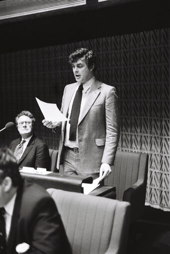 Foto 3: The MEP Michael J. WELSH during a session in Strasbourg in March 1980.