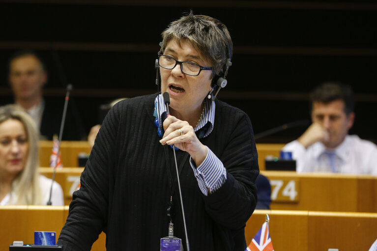 Photo 28 : Plenary session - Council and Commission statements - Preparation of the European Council meeting of 17 and 18 October 2019