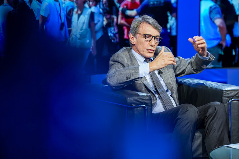 Φωτογραφία 4: David SASSOLI, EP President interviewed by France 24