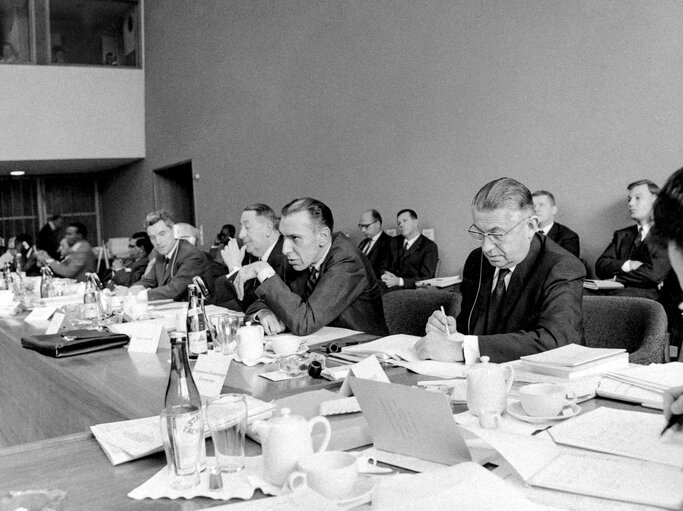 Parliamentary Conference EEC-EAMA Association Joint Committee meeting - BERLIN- Kongresshalle  05-08/07/1965 - Réunion de la Commission paritaire de la Conférence de l'Association CEE-EAMA