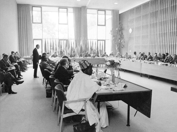 Parliamentary Conference EEC-EAMA Association Joint Committee meeting - BERLIN- Kongresshalle  05-08/07/1965 - Réunion de la Commission paritaire de la Conférence de l'Association CEE-EAMA