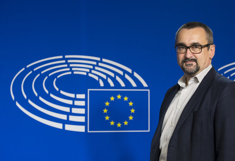 Снимка 1: Pavel POC in the EP in Brussels