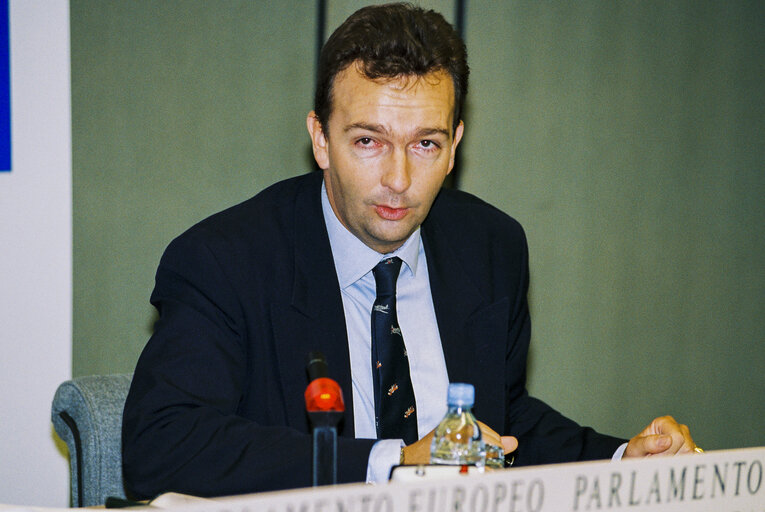 Press Conference on Kosovo