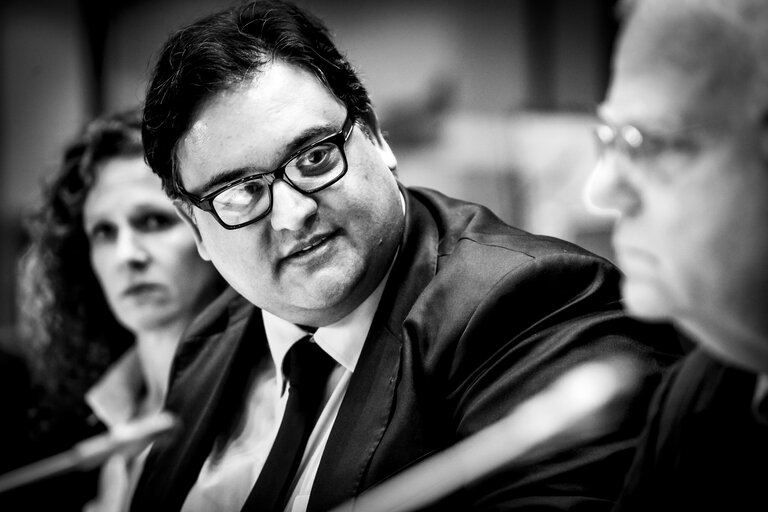 Fotografie 1: Claude MORAES, LIBE Committee Chair: LIBE Committee meeting on electronic mass surveillance of EU citizens