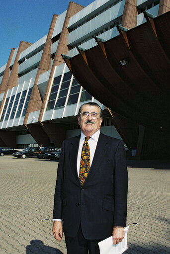 Photo 1 : Portrait of the MEP Edward T. KELLETT-BOWMAN in Strasbourg in Septermber 1996.