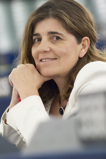 Fotografia 1: Portraits of María MUÑIZ DE URQUIZA in Strasbourg