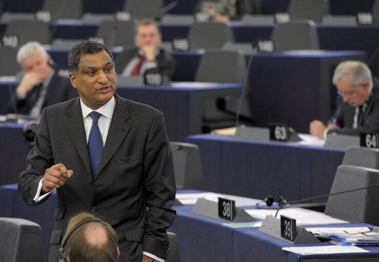 Plenary session week 7 2015 in Strasbourg - Preparation of the informal meeting of Heads of State or Government (12 February 2015)