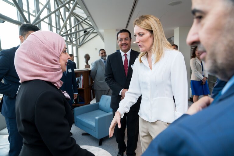 Foto 11: Roberta METSOLA, EP President meets with Fawzia ZAINAL, Speaker of House of Representatives of the Kingdom of Bahrain