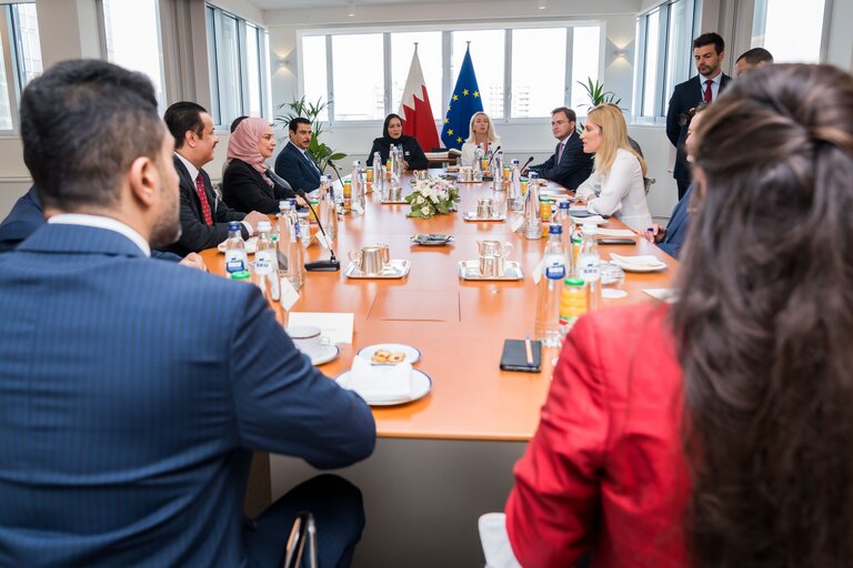 Roberta METSOLA, EP President meets with Fawzia ZAINAL, Speaker of House of Representatives of the Kingdom of Bahrain