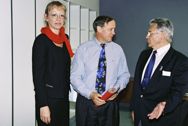 Jutta HAUG, Karel VAN MIERT, Karl Heinz BLAWERT meet together in Strasbourg in July 1996.