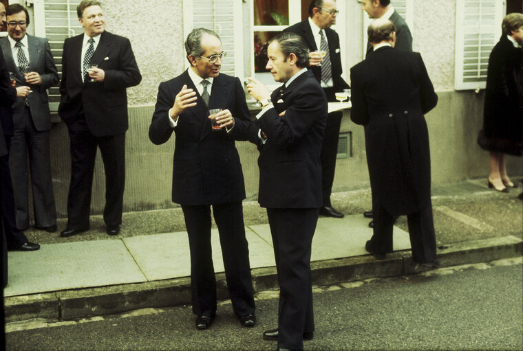 Photo 1 : Meeting THORN with COLOMBO in 1977