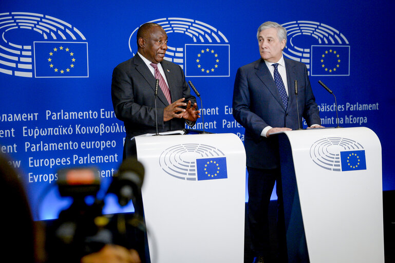 Fotagrafa 6: Press point by EP President Antonio TAJANI and President of South-African Cyril RAMAPHOSA