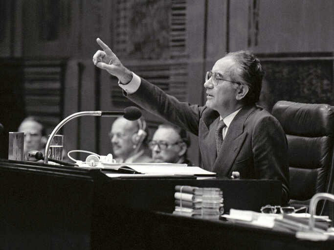 Fotografi 1: Plenary session in October 1978