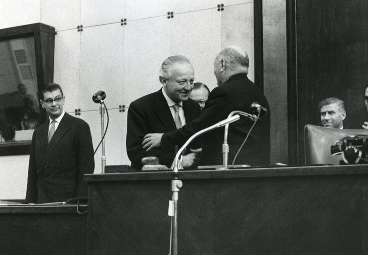 Valokuva 2: Various pictures from the plenary in May 1960