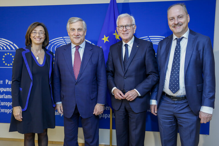 Antonio TAJANI, EP President meets with Hans-Gert POTTERING