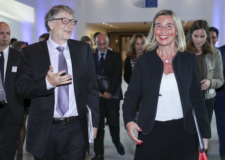 Foto 10: Federica MOGHERINI, High Representative of the Union for Foreign Affairs and Security Policy, meets with Bill GATES