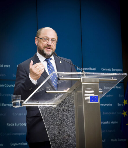 Photo 4: European Council Meeting 15-16 october 2015 to focus on Migration in its Various Aspects. The Completion of the Economic and Monetary Union and the State of Play on the UK Referendum.