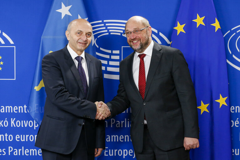 Martin SCHULZ - EP President meets with Isa MUSTAFA -  Prime Minister of the Republic of Kosovo