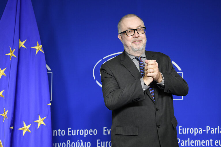 Fotogrāfija 12: Michael DETJEN MEP in the EP in Brussels