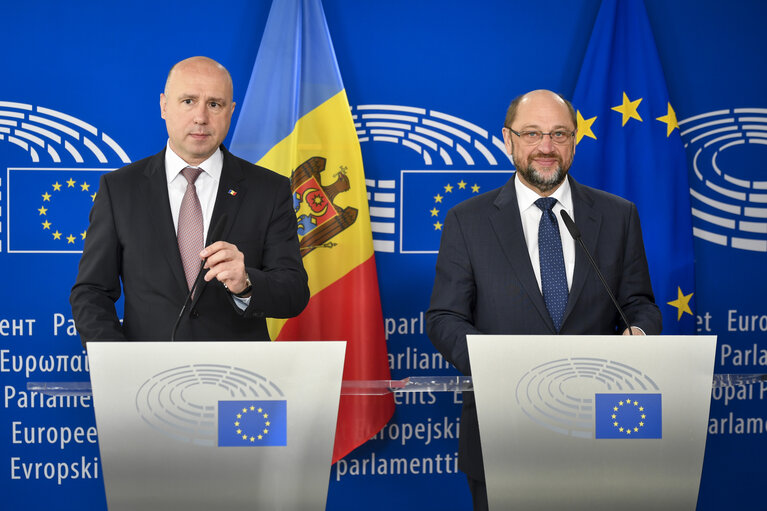 Fotografia 1: Official visit of Pavel FILIP, Prime Minister of Moldova to the European Parliament in BrusselsPress point