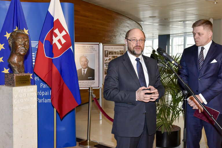 Unveiling of the Bust of Alexander DUBCEK by EP President and Slovakian Prime Minister