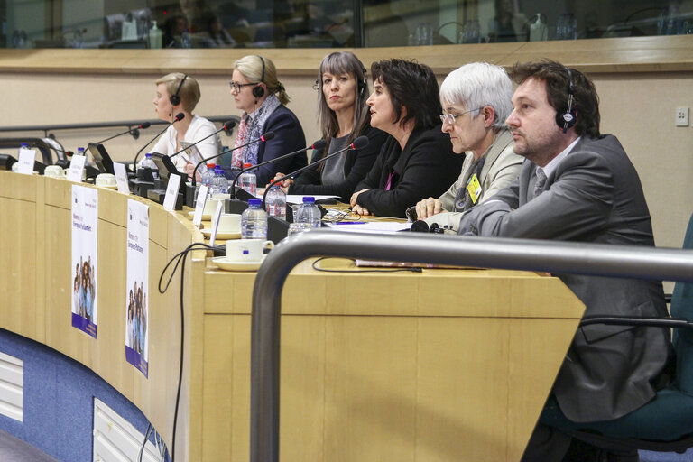 DG COMM Seminar - Round-Table discussion:  Strategy for equality between women and men in the EU: next steps