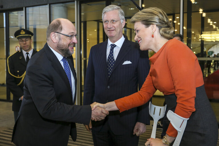 Foto 1: Visit of the Belgian Royal Couple to the EP in Brussels. EP President saying goodbye to the King and Queen of Belgium.