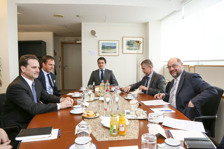 Fotagrafa 1: Martin SCHULZ - EP President meets with Pierre KRAHENBUHL, Commissioner-General of the United Nations Relief and Works Agency for Palestine Refugees in the Near East (UNRWA)