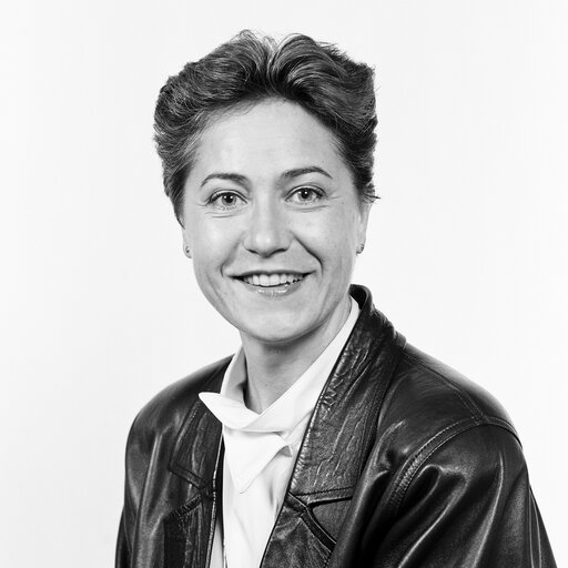 Fotogrāfija 1: Portrait of Maria Teresa MOLERES