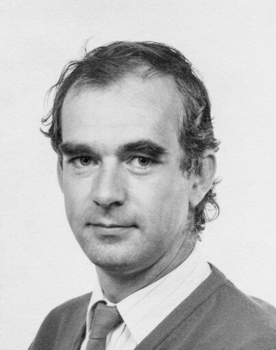 Fotogrāfija 1: Portrait of MEP Francois M.G.A.Ch.F. ROELANTS DU VIVIER