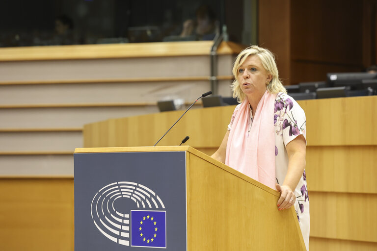 Fotografija 6: EP Plenary session - The killing of Palestinian journalist Shireen Abu Akleh and he violent incidents at her funeral
